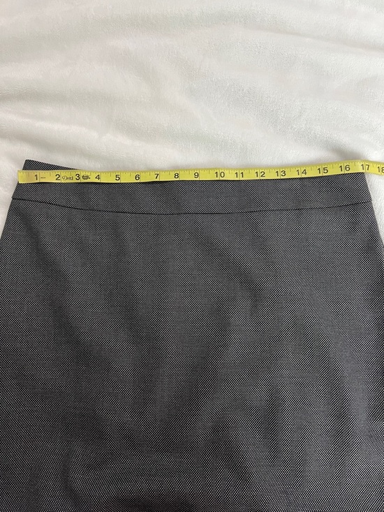 Ann Taylor 2 piece business professional Gray Skirt Suit Size 10 NWT - Picture 13 of 14